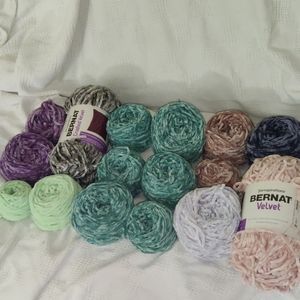 Velvet yarn bundle